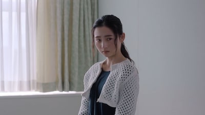 「人間標本」より、伊東蒼演じる一之瀬杏奈