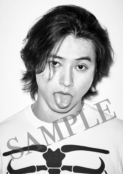 「山﨑賢人カレンダー2026」オリジナル証明写真風フォト