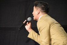 甘利田のセリフを発する市原隼人