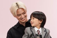 火ドラ★イレブン「娘の命を奪ったヤツを殺すのは罪ですか？」制作発表会見より、子役の佐藤大空（手前）にデレデレになる白岩瑠姫（奥）