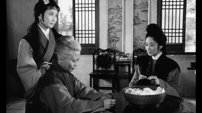 「董夫人」場面写真