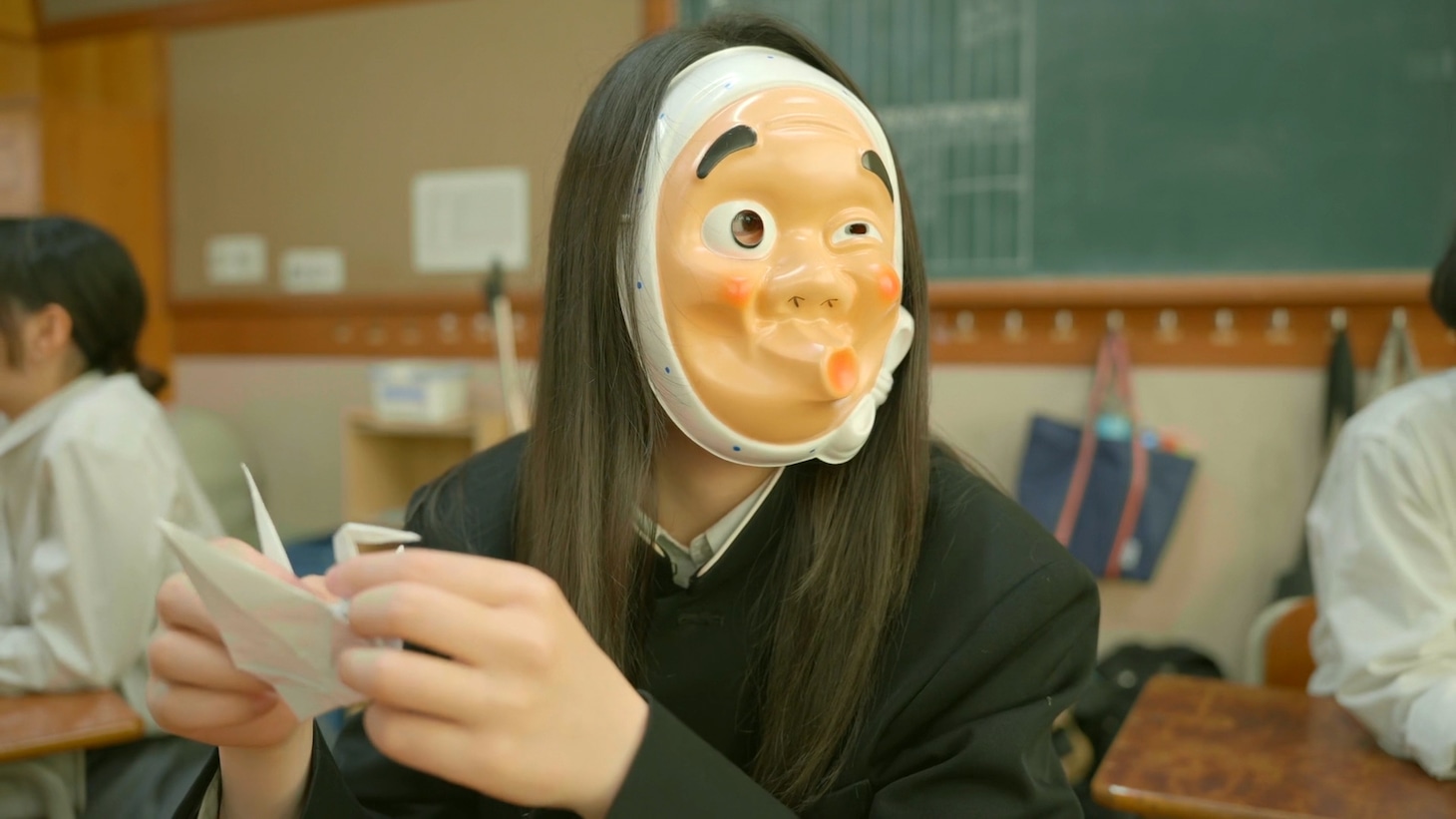 「カクレミノ」場面写真