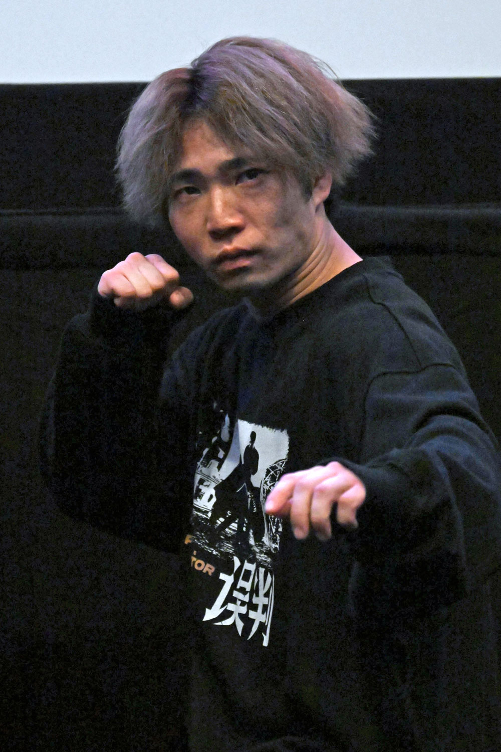 本島靖大