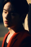 「前田拳太郎カレンダー2026.04-2027.03」より