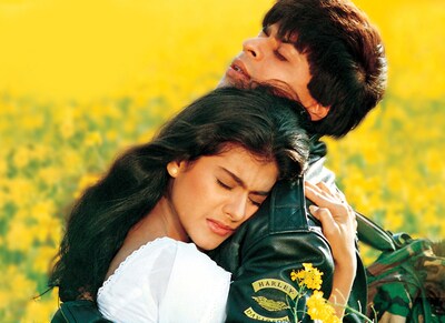 インド映画「DDLJ 勇者は花嫁を奪う」場面写真