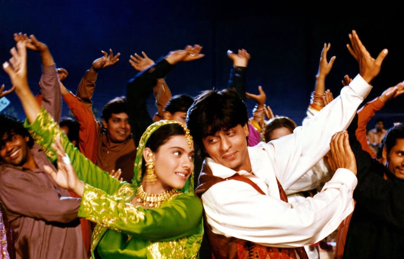 インド映画「DDLJ 勇者は花嫁を奪う」場面写真