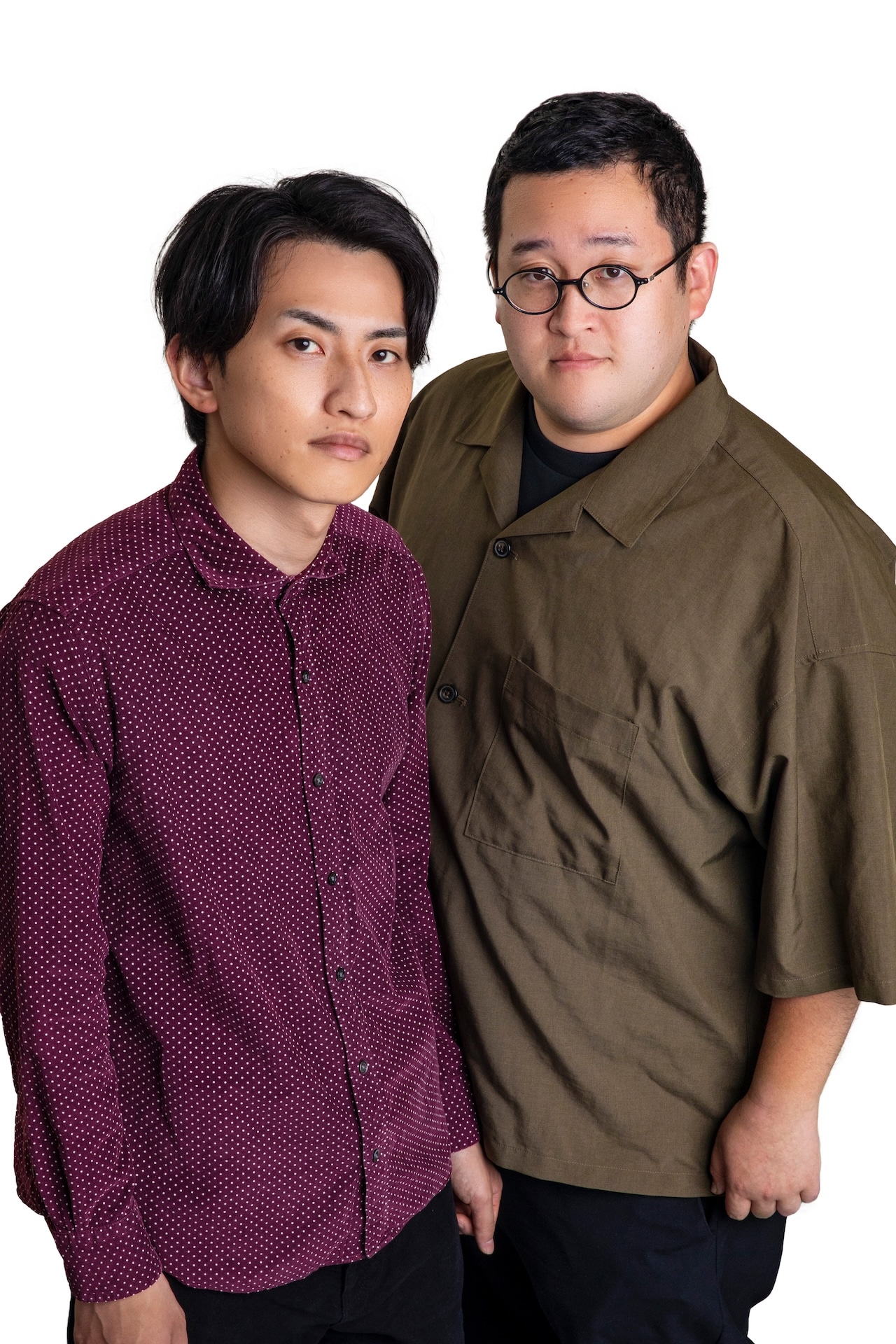春とヒコーキのぐんぴぃ（右）、土岡哲朗（左）