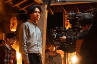 Netflixシリーズ「今際の国のアリス」シーズン3の撮影に臨む山﨑賢人