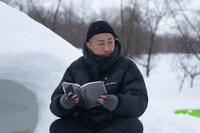 三宅唱 ©2025『旅と日々』製作委員会