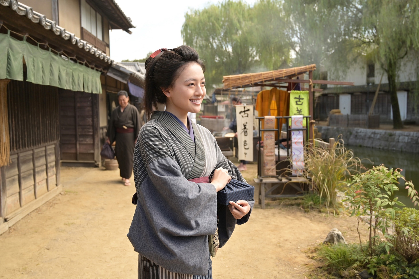 朝ドラ「風、薫る」見上愛とW主演務める上坂樹里がクランクイン、「毎日が刺激的です」