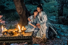 中国ドラマ「四海重明」日本初放送、逃亡中の帝君×毒薬作りの名手が惹かれ合う時代劇