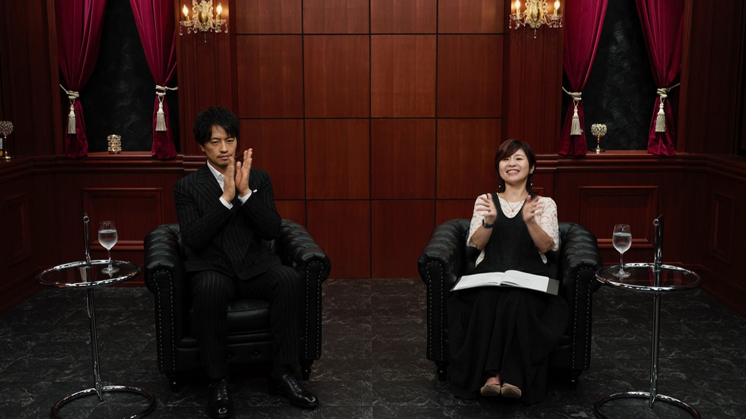 「舘ひろし シネマラウンジ」にゲスト出演した斎藤工（左）
