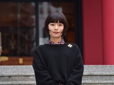 「ミーツ・ザ・ワールド」ヒット祈願イベントでの杉咲花