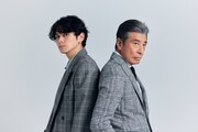 映画「港のひかり」で共演した眞栄田郷敦（左）、舘ひろし（右）