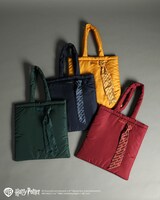 ハリー・ポッター / パフィートートバッグ（Red、Yellow、Navy、Green  / 税込3990円）