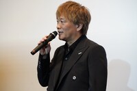 劇場版「牙狼＜GARO＞TAIGA」初日舞台挨拶に登壇した影山ヒロノブ