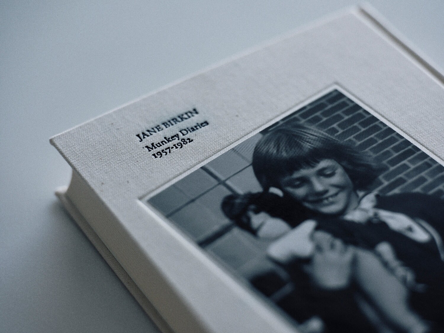 ジェーン・バーキンが約60年間書きつづった日記を自ら振り返る自叙伝