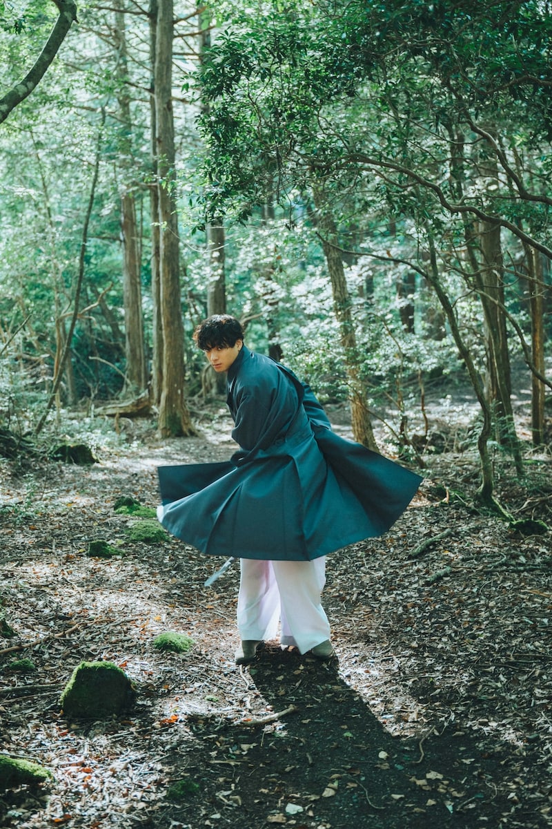 山田裕貴「怪人」中面（東京ニュース通信社刊）