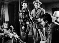 「国境事件」場面写真