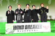 映画「WIND BREAKER／ウィンドブレイカー」キックオフイベントの様子。左から萩原健太郎、綱啓永、水上恒司、木戸大聖、JUNON（BE:FIRST）