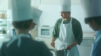 マイナビ新Web CM「夏が終わった。未来がはじまった。」場面写真