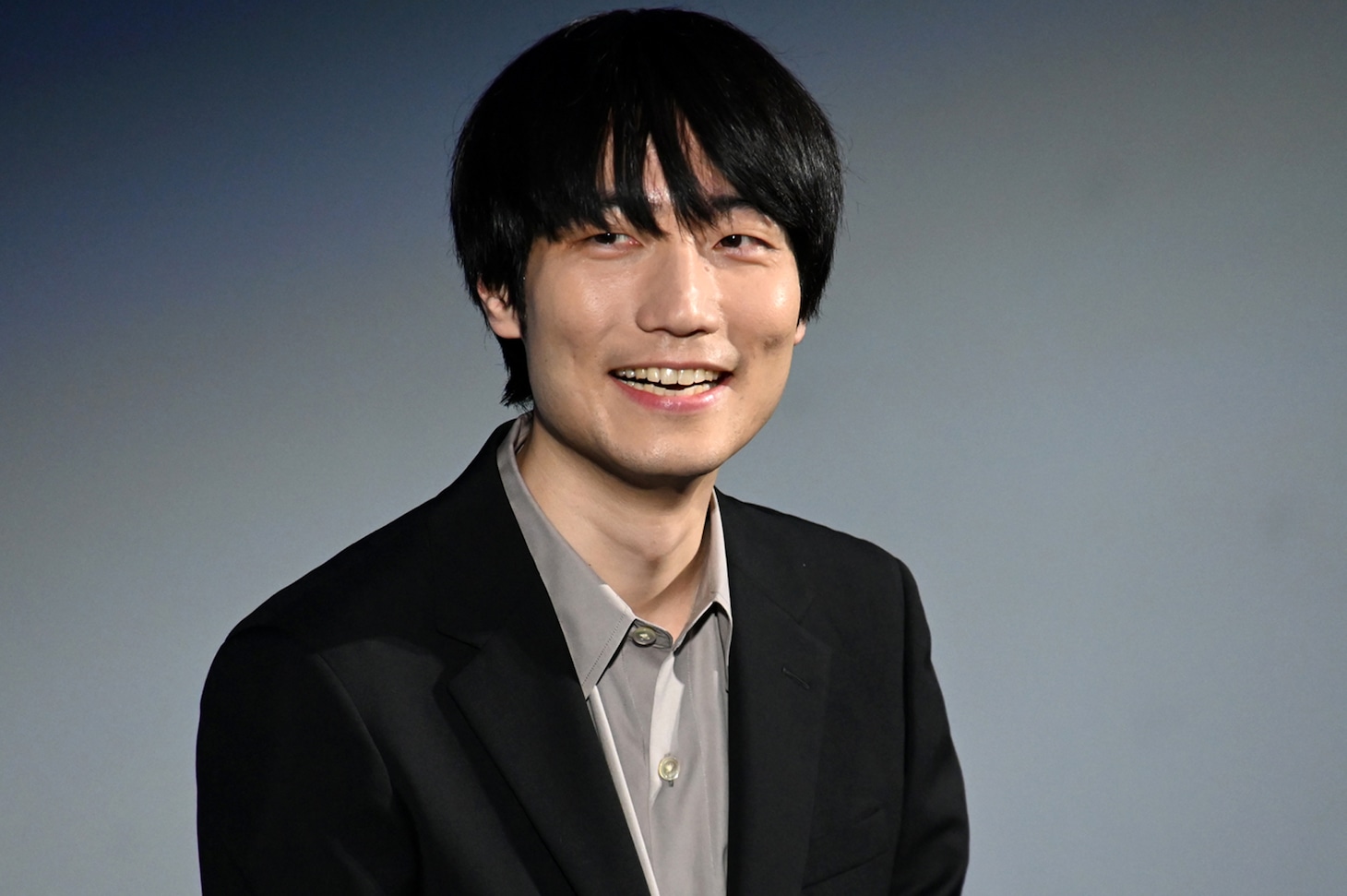 奥山由之
