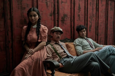 「市街戦」場面写真