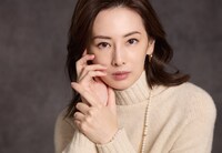 「北川景子オフィシャルカレンダー2026」購入特典のオリジナルフォトカード（デスク版 / 楽天ブックス）