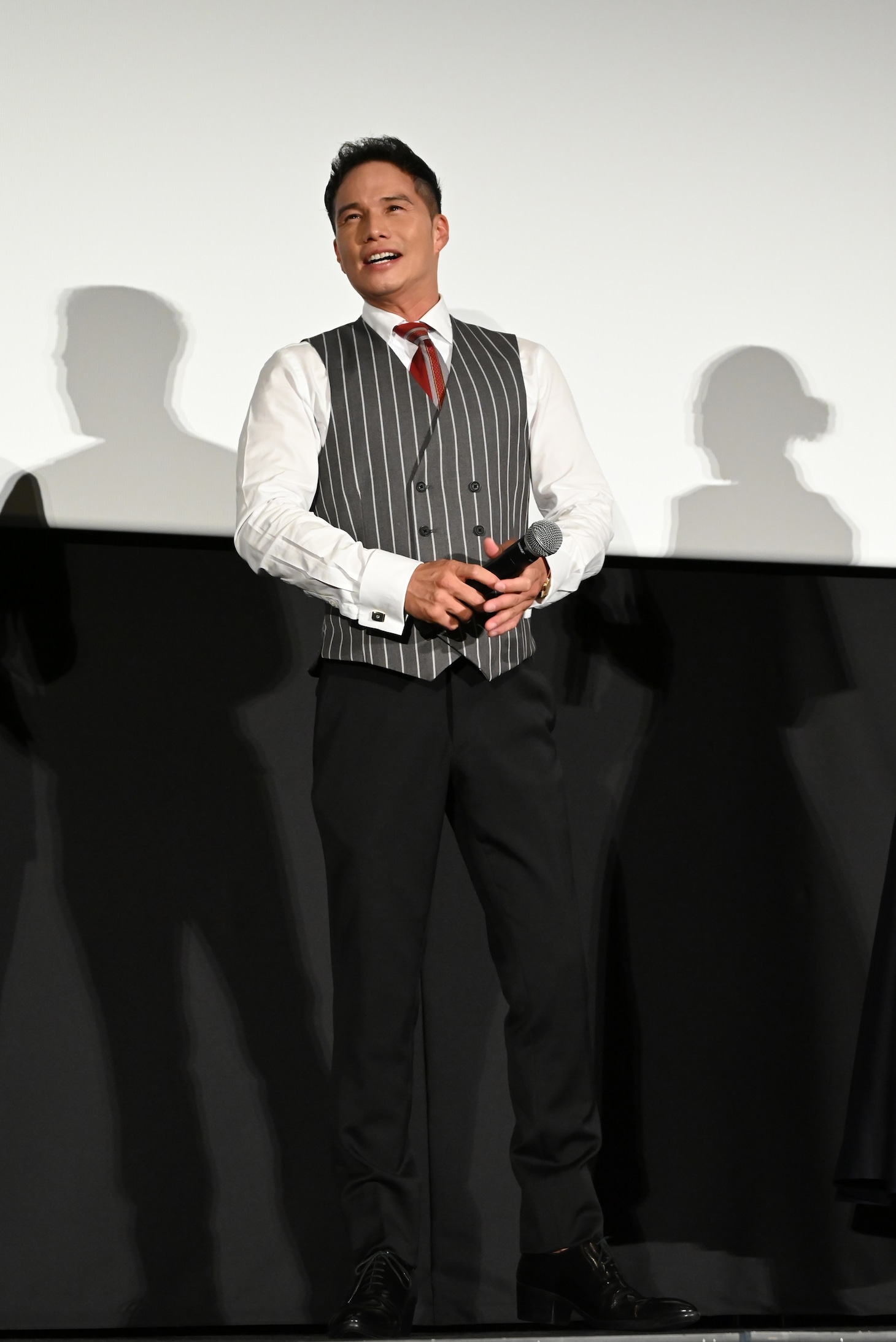 市原隼人