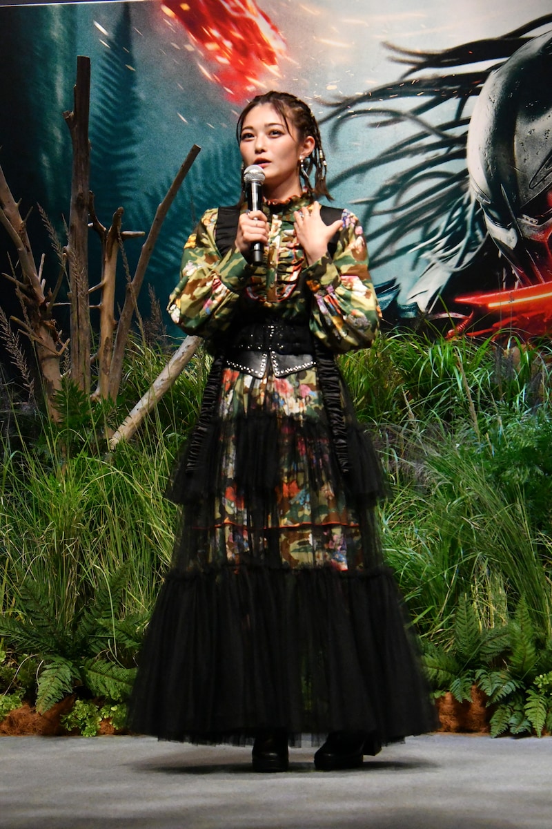 映画「プレデター：バッドランド」サバイバルイベントに登壇した井上咲楽