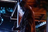 Netflixシリーズ「イクサガミ」より、阿部寛演じる“最恐の剣豪”岡部幻刀斎