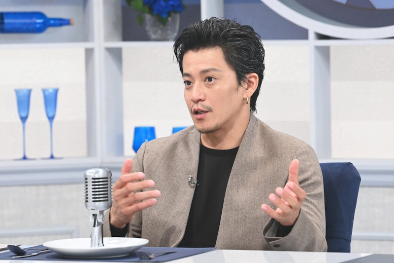 「ビストロボイス」11月8日放送回より、小栗旬