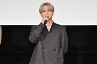 「富士山と、コーヒーと、しあわせの数式」公開記念舞台挨拶に登壇した豆原一成