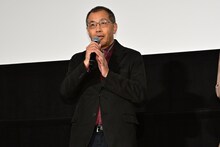「富士山と、コーヒーと、しあわせの数式」公開記念舞台挨拶に登壇した中西健二