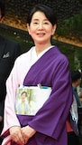 第38回東京国際映画祭のレッドカーペットイベントに参加した吉永小百合。着物の帯について「前の部分は(主人公のモデルとなった)田部井淳子さんのお写真をお借りして、後ろはエベレストをあしらっているんです」と説明した
