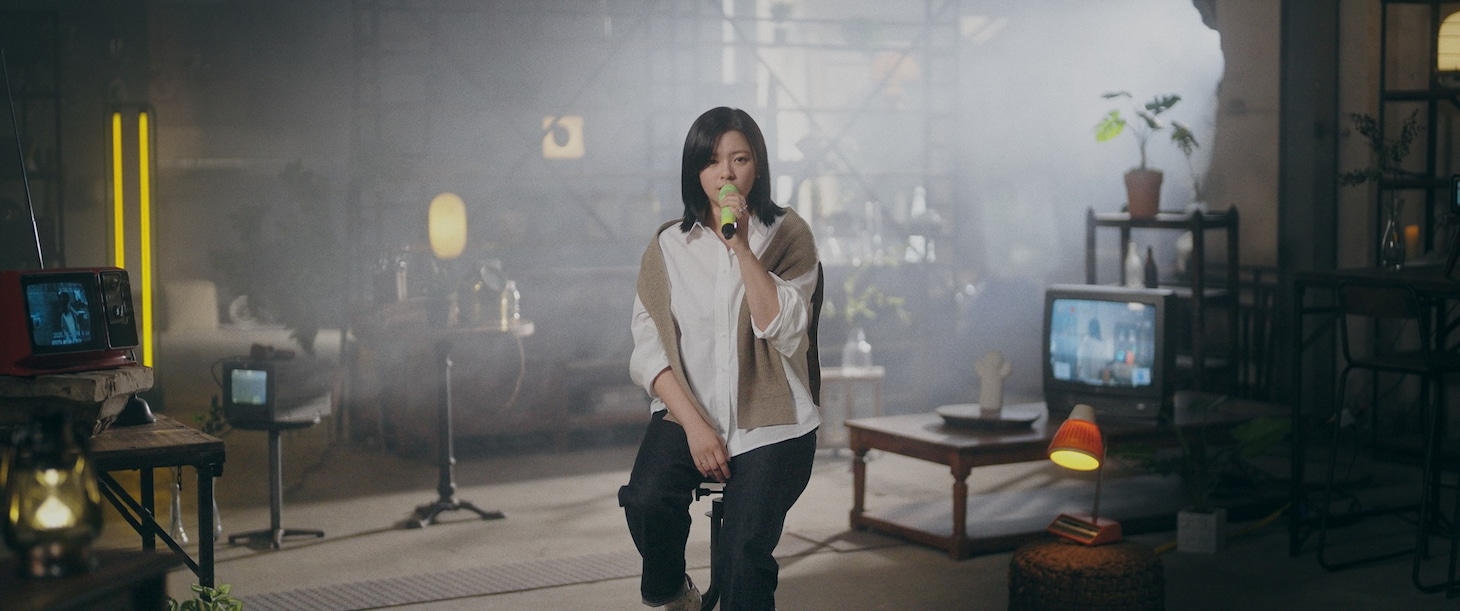 「ONE IN A MILL10N」シーンカット