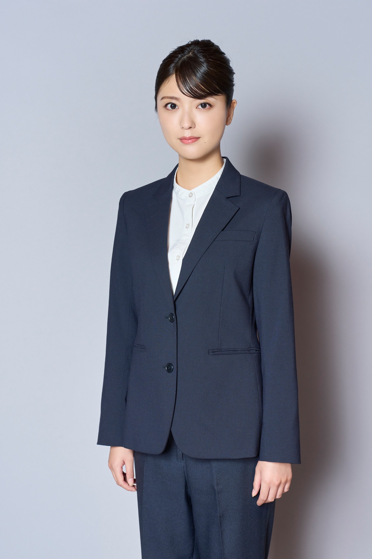 ドラマ「プロパガンダゲーム」レジスタンスチーム・樫本成美役の工藤美桜