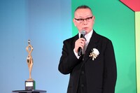 東京ドラマアウォード2025で作品賞 単発ドラマ部門のグランプリを受賞した「スロウトレイン」演出家の土井裕泰