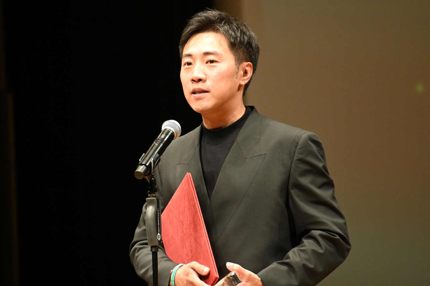 シア・ユイ（夏雨）