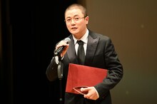 シャオ・ヤン（肖央）