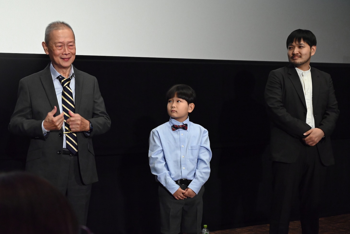 左からグー・ユーシャン（顧玉山）、人夢、今井彰人