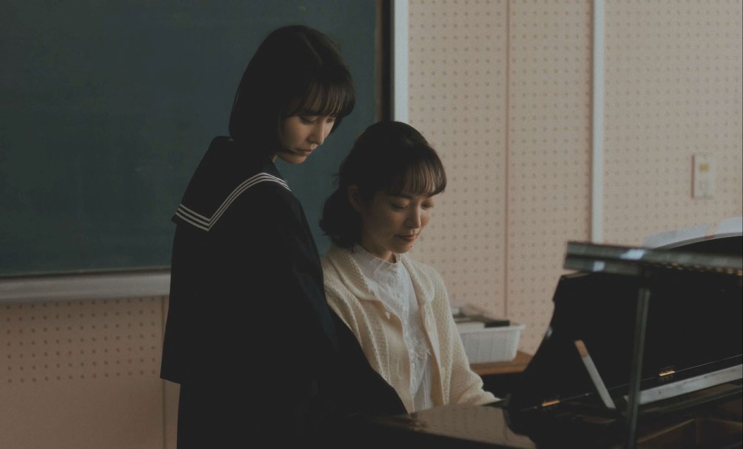 「恒星の向こう側」場面写真