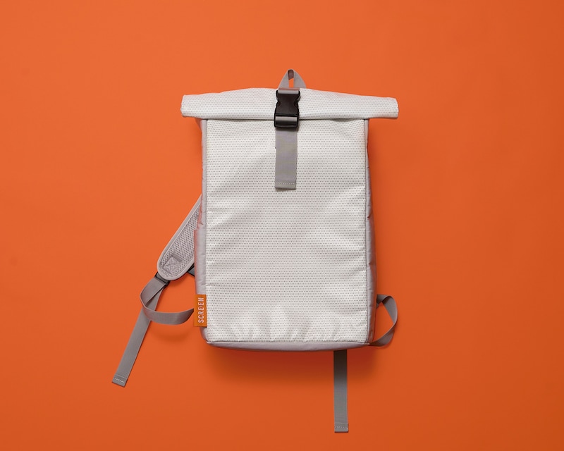 映画館のスクリーンを再利用したアパレルコレクション・SCRE:EN第3弾より、BACKPACK(税込2万9800円)