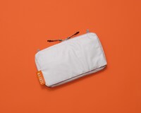 映画館のスクリーンを再利用したアパレルコレクション・SCRE:EN第3弾より、CINEMA POUCH / SCOPE（税込9700円）