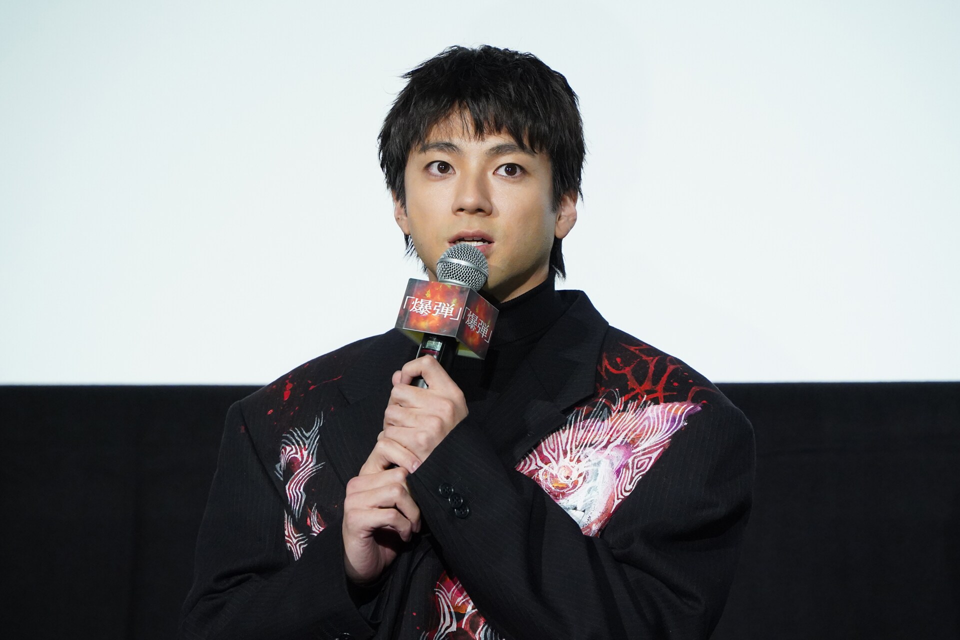 映画「爆弾」山田裕貴が“史上最高傑作”の感想にほくそ笑む、佐藤二朗は
