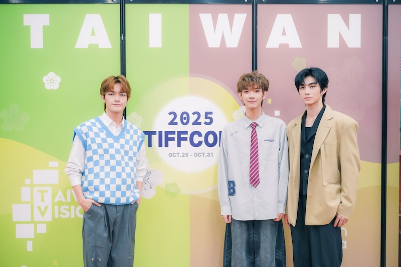 左からチェン・ディヤオチェン(鄭彫秦 / ARKis)、チャン・ジュンジア(張鈞嘉 / F.F.O)、ホー・イエンカイ(禾雁凱 / ARKis)