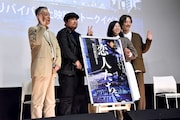 「恋人たち」リバイバル上映のトークイベントより、左から監督の橋口亮輔、キャストの篠原篤、成嶋瞳子、池田良