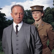 英国ミステリードラマ「刑事フォイル」今だけ無料公開中