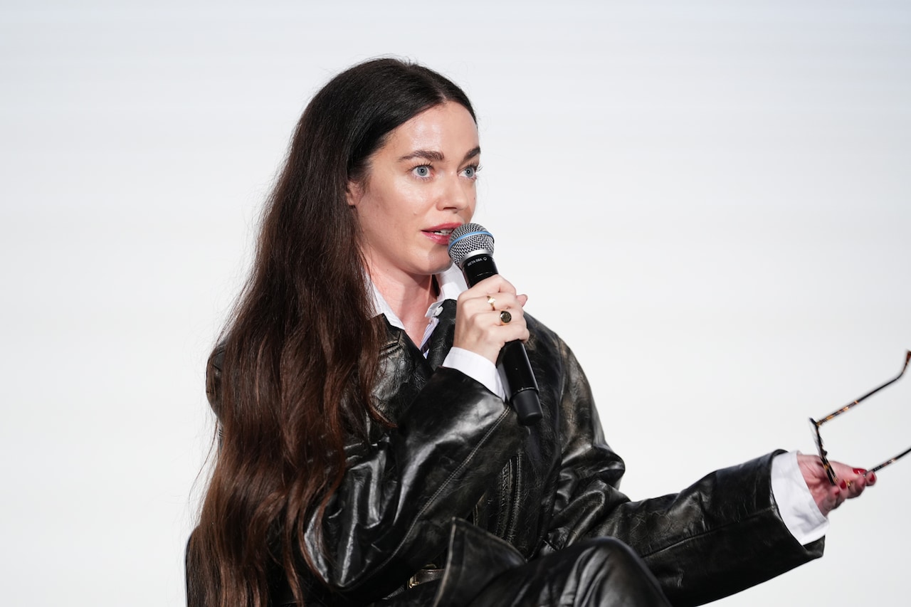 偽物の街で戦争のロールプレイ、実在の訓練施設を描いた「アトロピア」監督Q&A