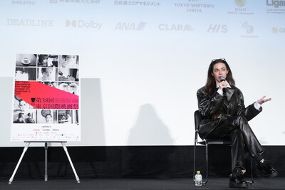 第38回東京国際映画祭「アトロピア」Q&Aに登壇したヘイリー・ゲイツ